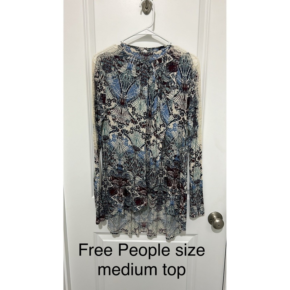 Free People Boho Floral Print Crochet Lace Collar Long Sleeve Tunic Top M