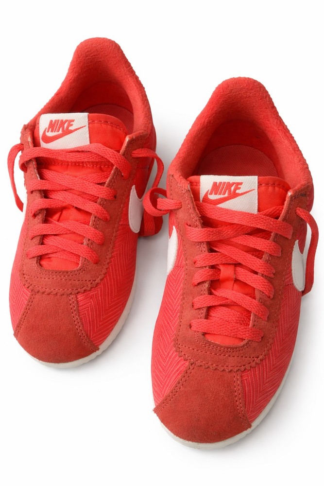 Nike Cortez Coral White Chevron Men’s Sneakers 841392-800