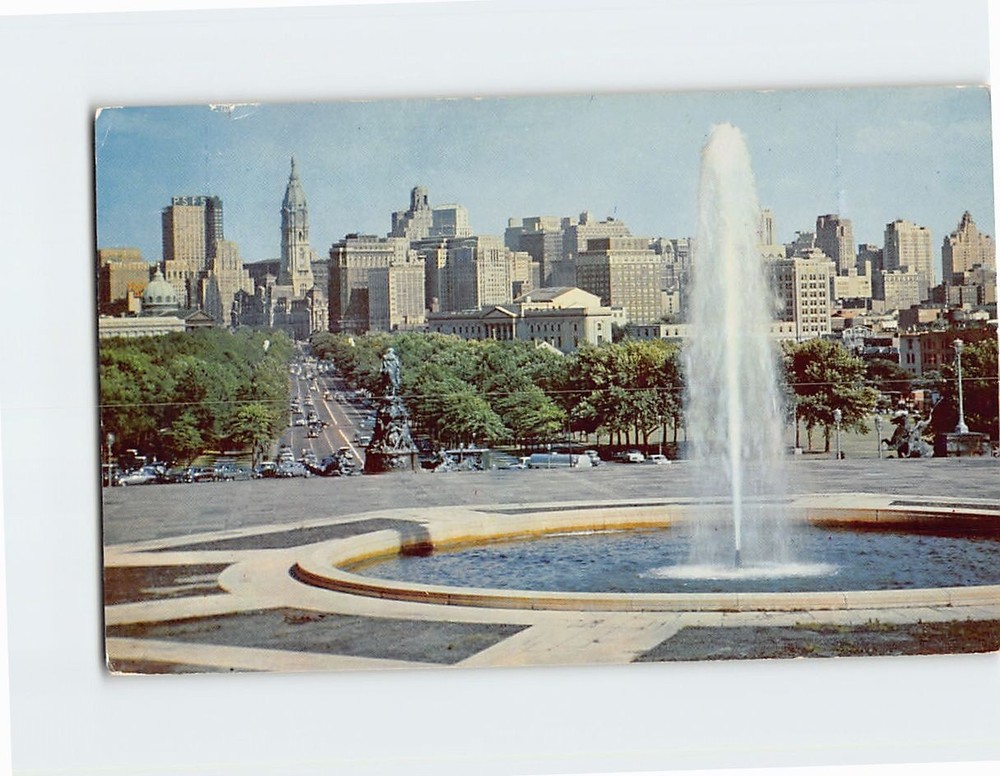 Postcard Benjamin Franklin Parkway Philadelphia Pennsylvania USA