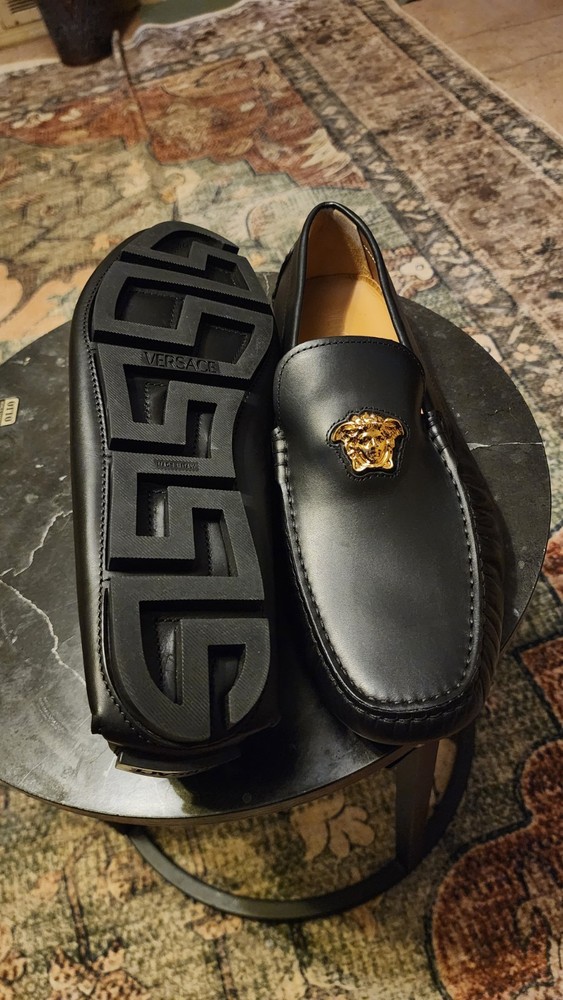 VERSACE La Medusa Driver Black Leather Loafers Men's Size 13.5 US NEW