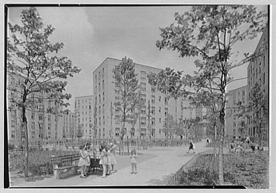 Photo:Vladeck Houses, Madison St., New York City. View VI