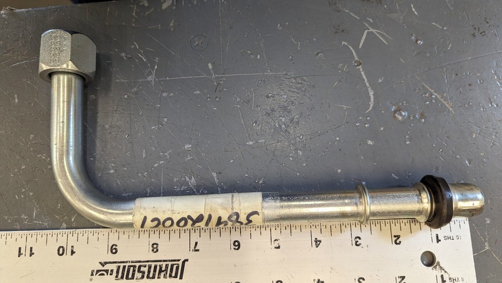 Genuine International 3841200C1 Transmission Oil Line Hose Adapter