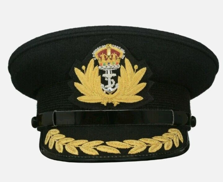 ROYAL NAVY OFFICER HAT, NAVAL CAPTAIN PEAK CAP, R N COMMANDERS  CAP BADGE 7 1/4
