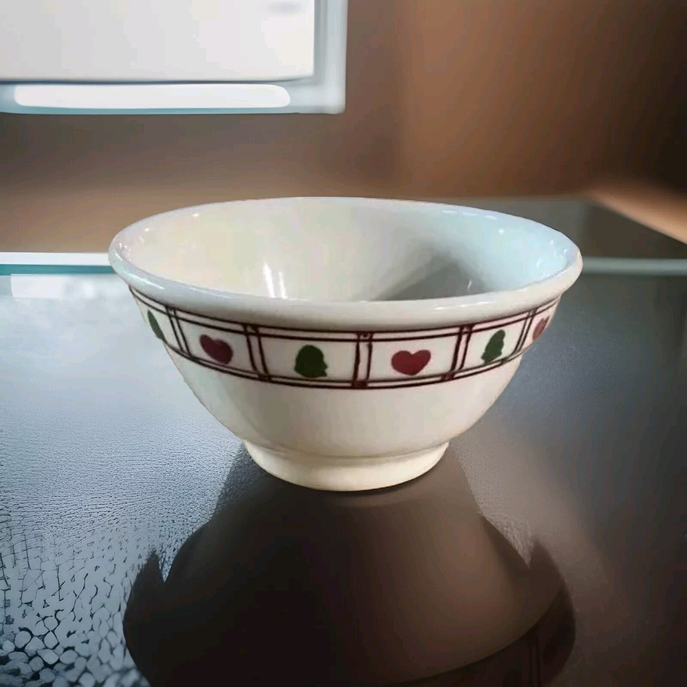 Hartstone Hearts & Trees One Rib Bowl