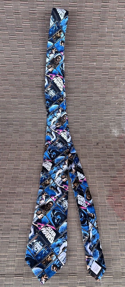Star Wars Mens Necktie Novelty Tie All Over Print