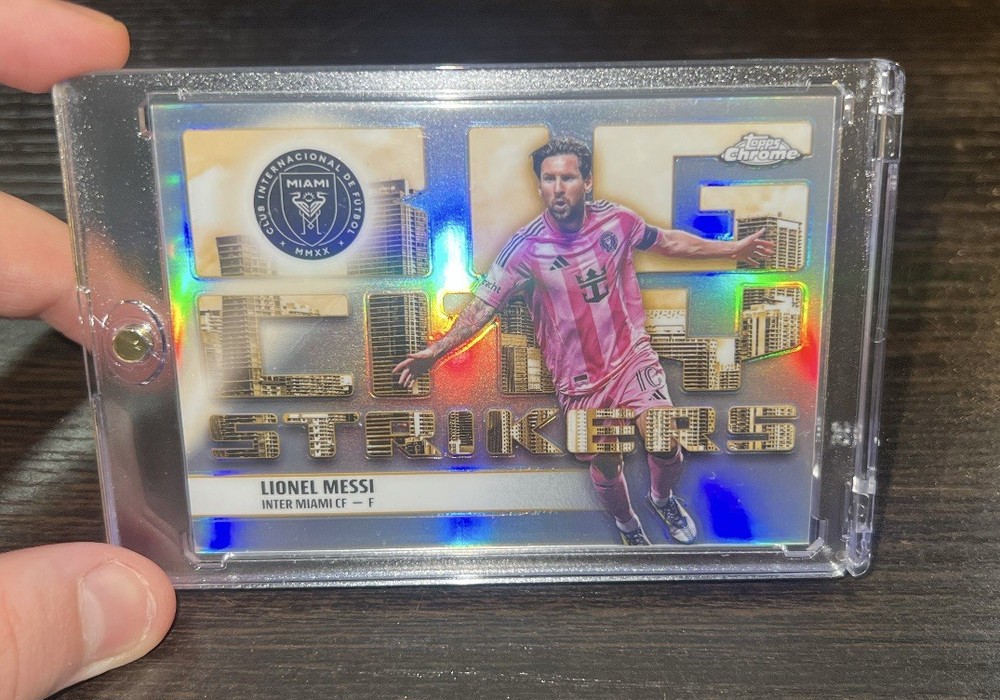 Topps MLS chrome 2025 Lionel Messi Big city Strikers skylight variation CASE HIT