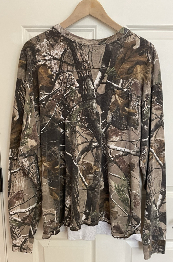 Realtree Mens Camo Shirt Sz 2XL Cotton Pocket Tee Hunting Outdoors Long Sleeve