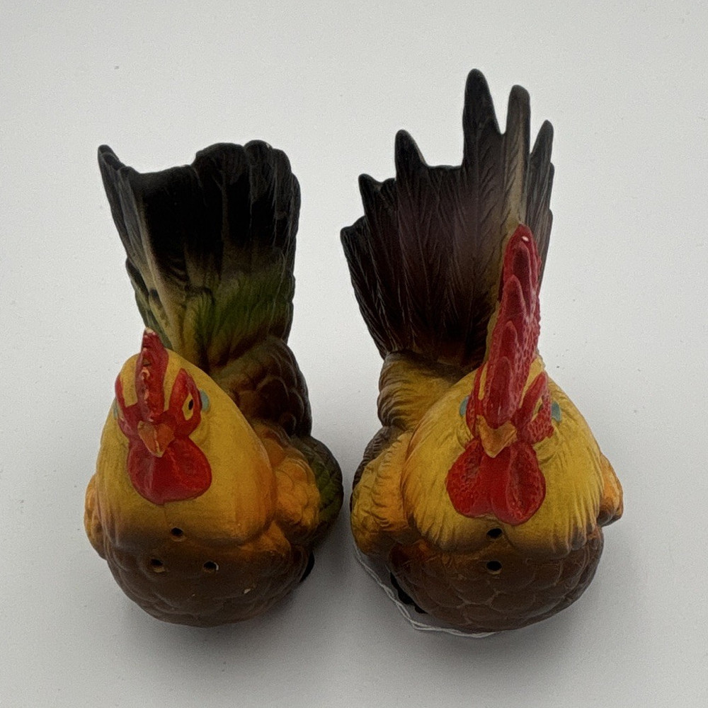 Rooster Ceramic Salt & Pepper Shakers Set of 2, Multicolor Novelty Animal