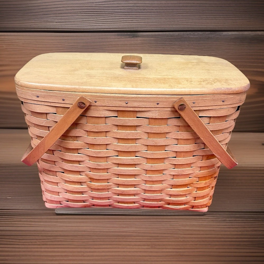 Longaberger 1999 2 Handled Magazine Basket with Lid  11 1/2” X 15 1/2” X 8” Read