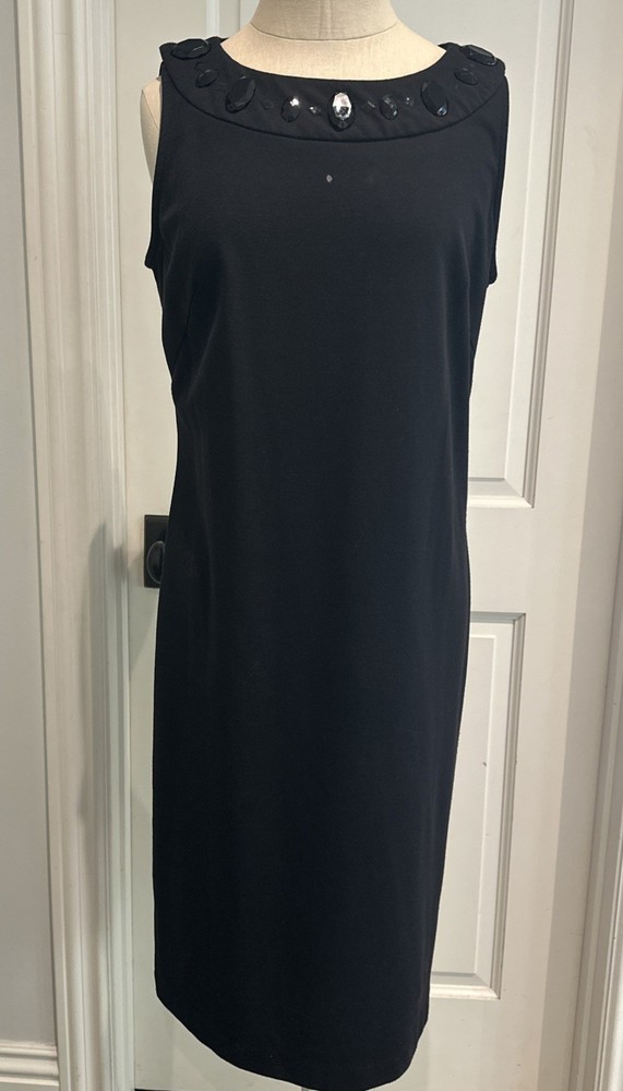 Pre-Owned Oscar de la Renta Black Size 10 Knee Length Sleeveless  Dress