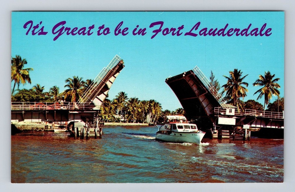 Fort Lauderdale FL-Florida, Boats & Bascule Type Bridge, Vintage Postcard