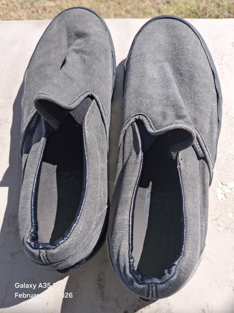 Men's Size 9.5 Vans Gray Denim Slip On Sneakers Women's 11 fashion gym work trav