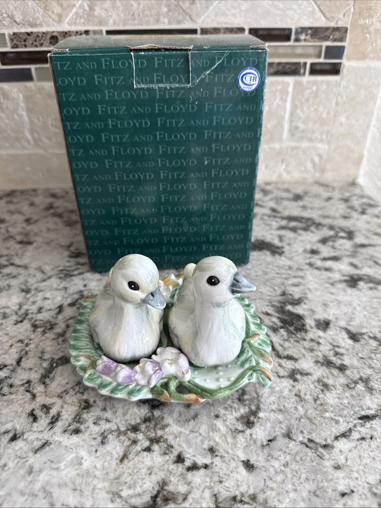 Fitz & Floyd Floral Swan Salt and Pepper Shaker Set with Tray Vintage