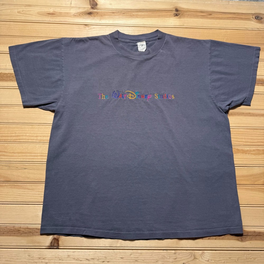 Vintage 90s The Walt Disney Studios Embroidered Souvenir T-Shirt USA Made Large