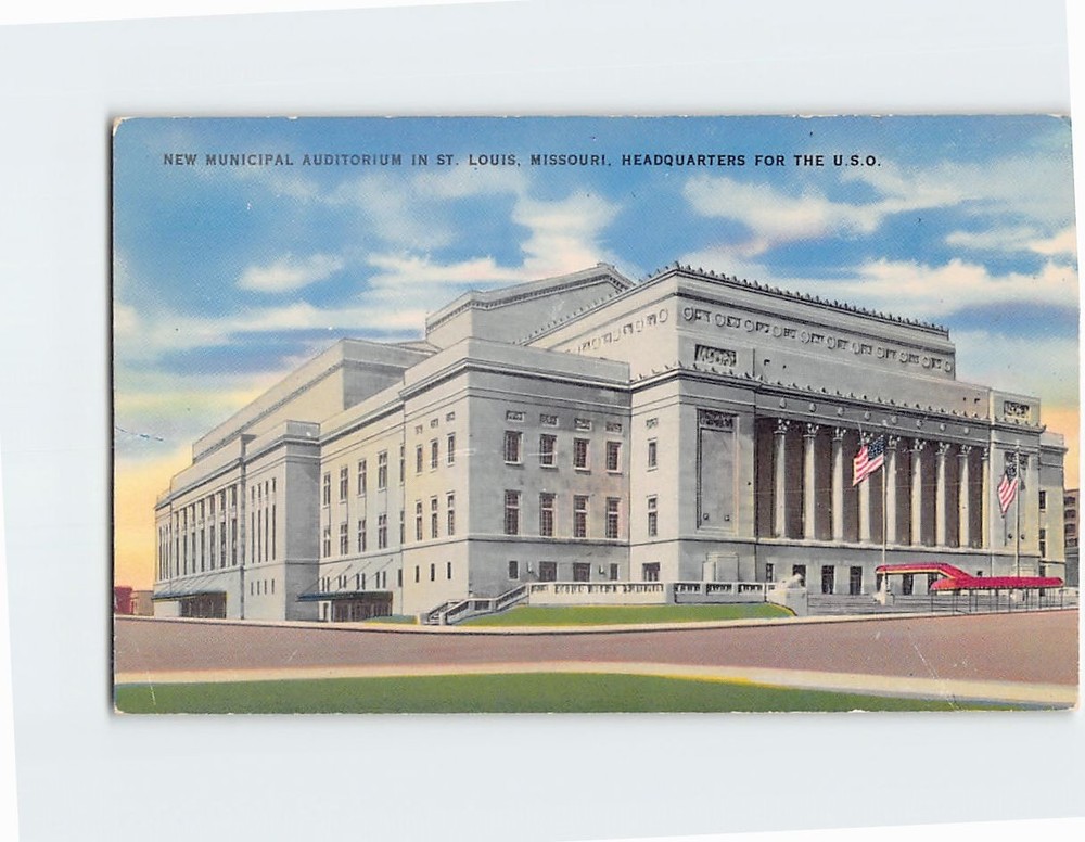 Postcard New Municipal Auditorium in St. Louis Missouri Headquarters for the USO