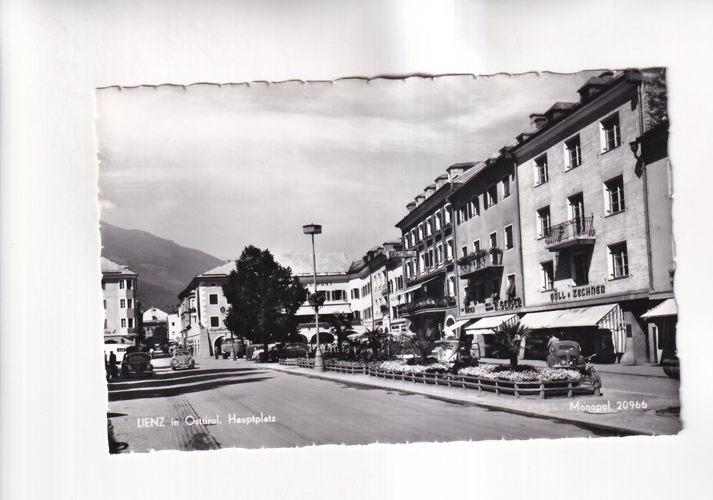 F8931) Postcard, Lienz in East Tyrol, Main Square, Street, VW Beetle Car