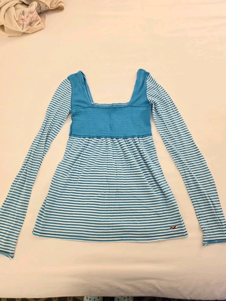 Hollister Blue Off Shoulder Swan Babydoll Long Sleeve Vintage Y2K Top Size M