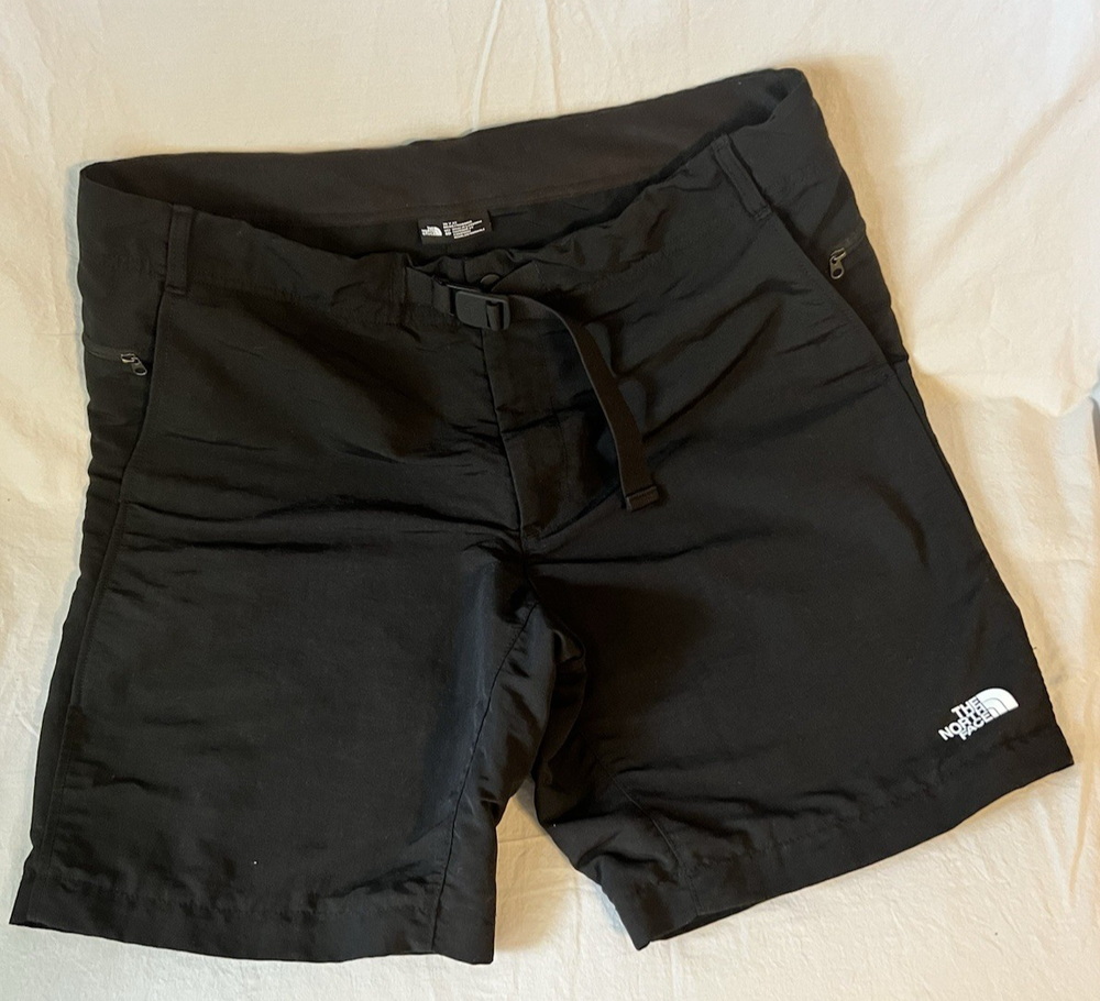 North Face Belted Convertible Zip Shorts 8.5 Inseam Black 36