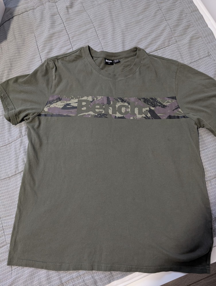 Men's Medium Dark Green Camo Bench T-Shirt
