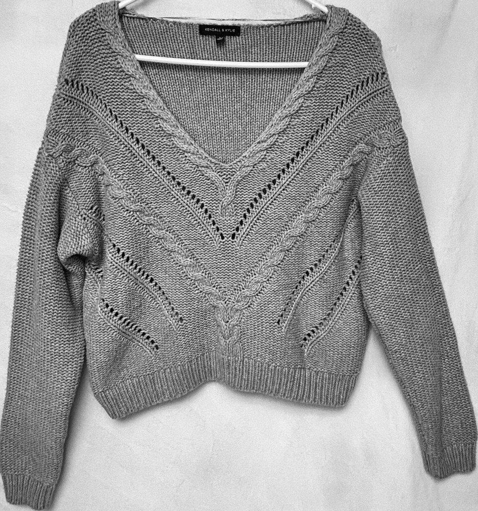 Pacsun Kendall & Kylie Women's S Gray Long Sleeve Oversized Knit Cropped Sweater