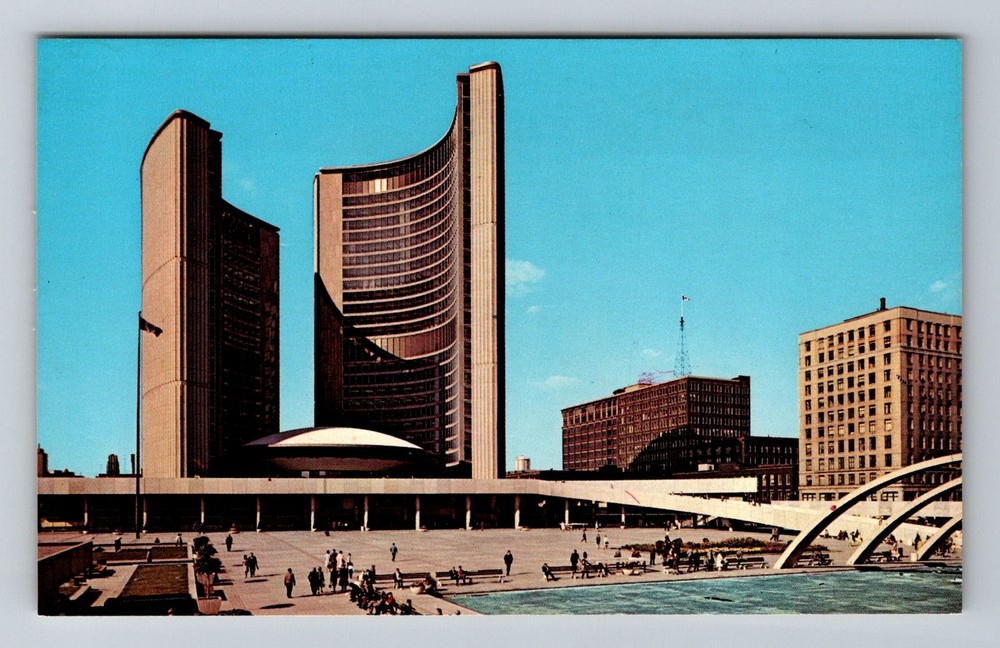 Canada- Toronto Ontario City Hall Nathan Phillips Square Postal Vintage Postcard
