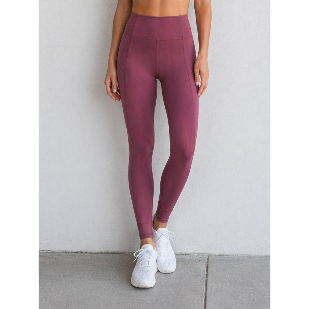 Lululemon Size 4 Burgundy Red Merlot Leggings Nulux 25 High Rise Running Tight