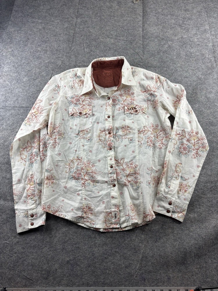 Twenty X Women’s Size M Tailored Fit Pearl Snap Floral Western Paisley Shirt