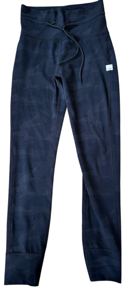Vuori Daily Leggings Womens Black Camo 7/8 Length XS Gym Lounge Running Pants