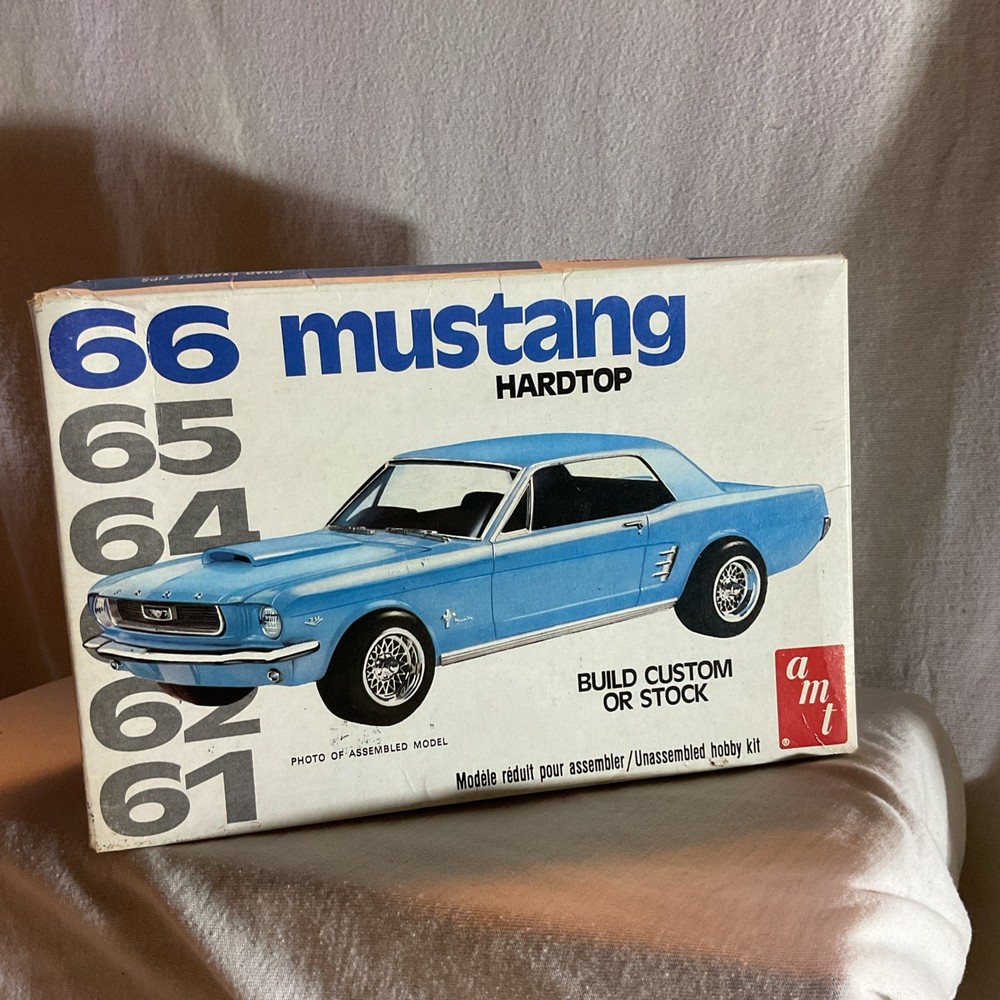 AMT 1966 Mustang Hardtop Model Car Unassembled Opened #2207801 101-014