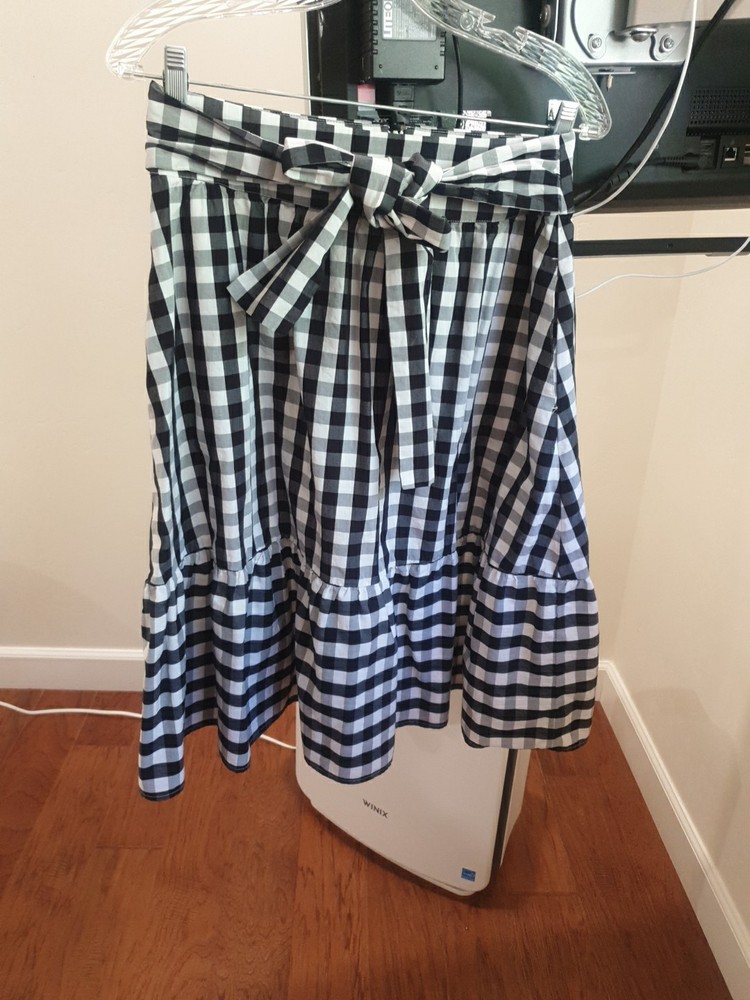 J Crew Skirt Size 6 Gingham Black and White Tiered Peasant Ruffle Waist Tie
