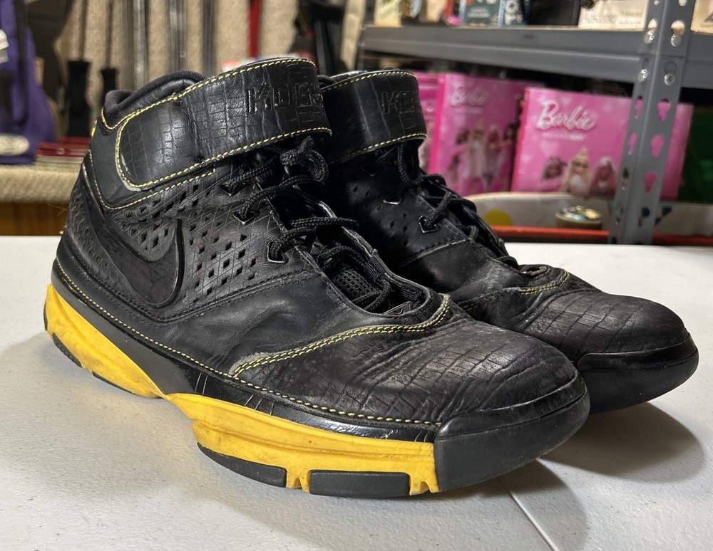 Nike Kobe 2 Sz 11.5 Capre Diem Yellow Black