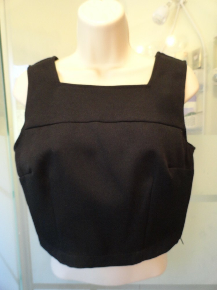 New Vintage Black Born in America Side Zip Crop Top Size Medium