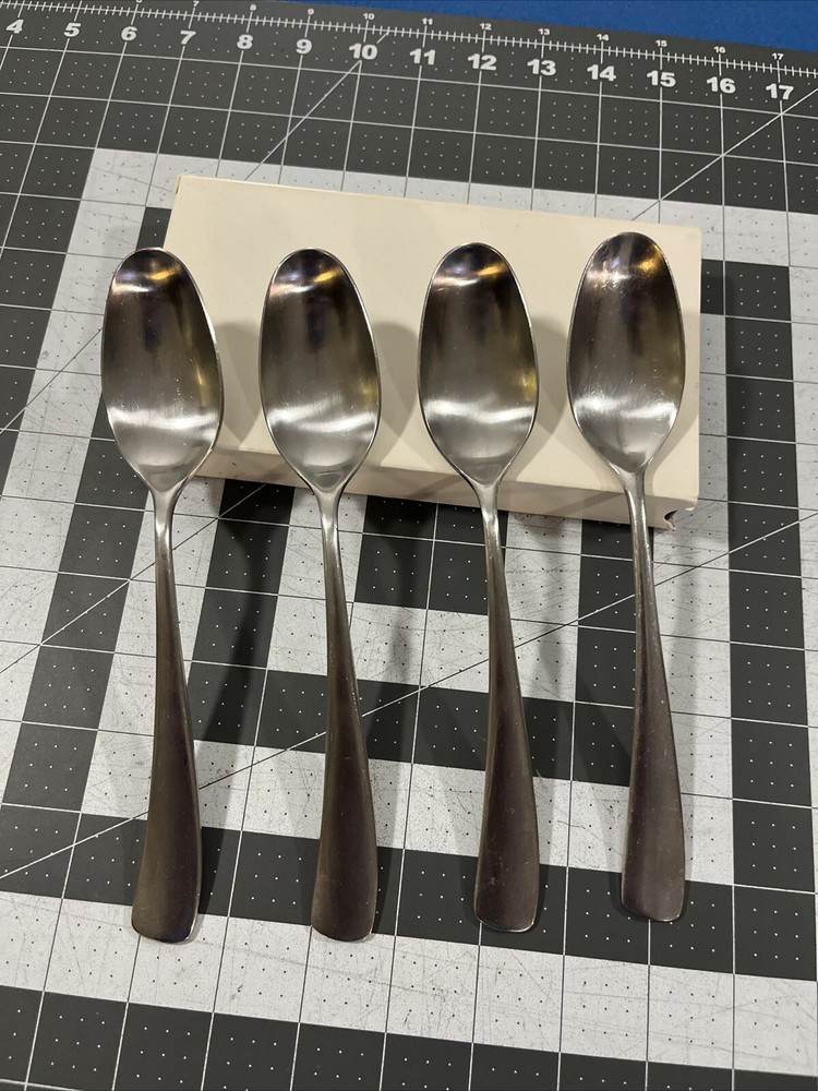 Studio William LARCH (4) Oval / Soup Spoons Stainless Flatware Replacement