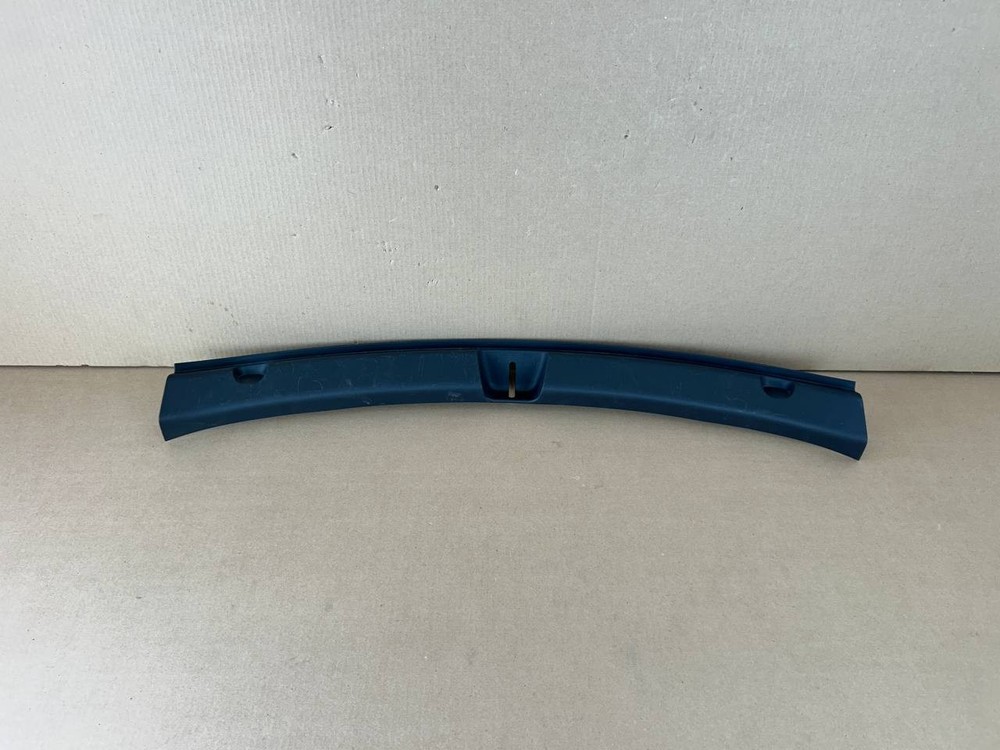 ✅Model Y Rear Trunk Lock Latch Sill Molding Trim Cover Panel 1494631-00C scratch