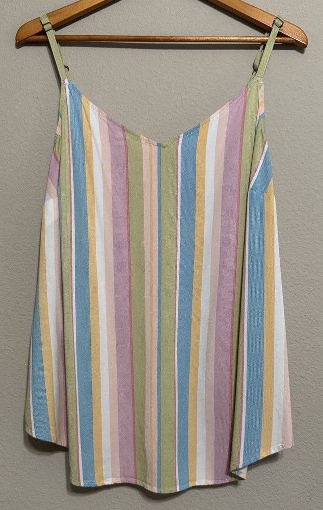 Torrid 3X Tank Top Pastel Striped Sleeveless Beachy V Neck Coastal