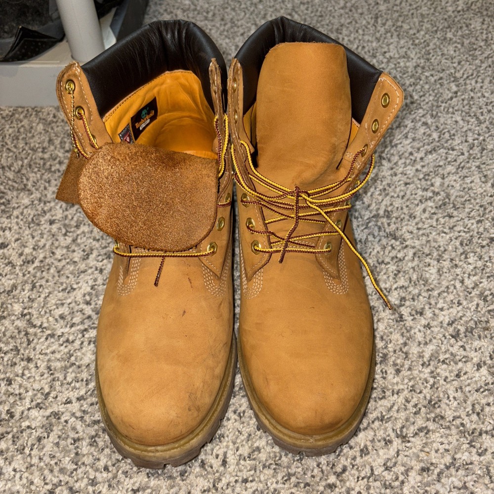 Men's Timberland 6-Inch Premium Wheat Leather Boots Size 11.5