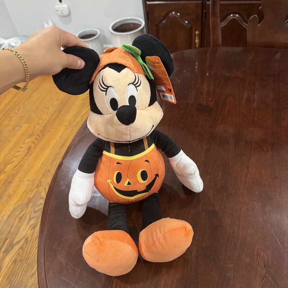 Disney Halloween 18