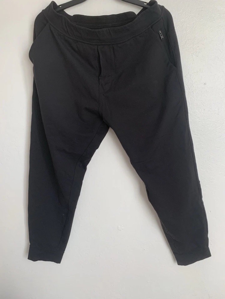 Public Rec Gym Pants Joggers Mens Size 34 x 30  Performance Black Tapered