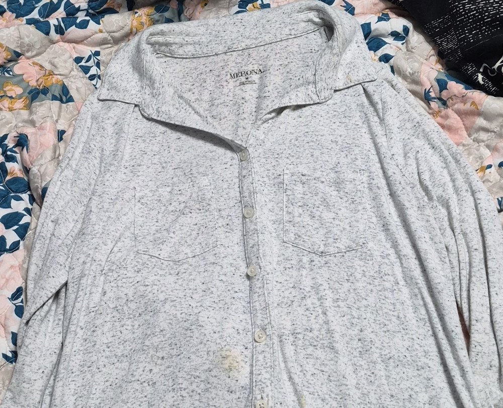 Merona Women's Long Sleeve Collared Button-Up Shirt Gray Speckled Size M