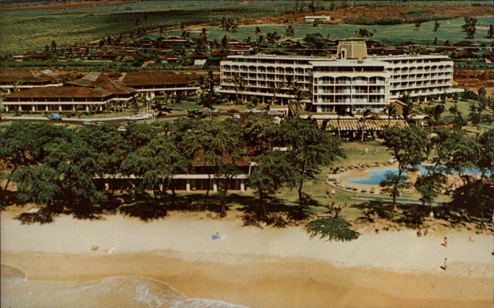 Hawaii Maui Hilton swimming pool aerial view ~ 1970s postcard sku321