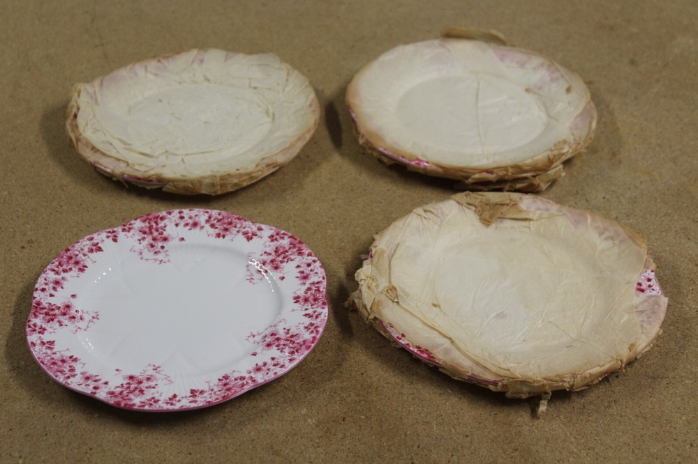 4 Shelley England DAINTY PINK Fine Bone China Salad Plates MINT  051/P