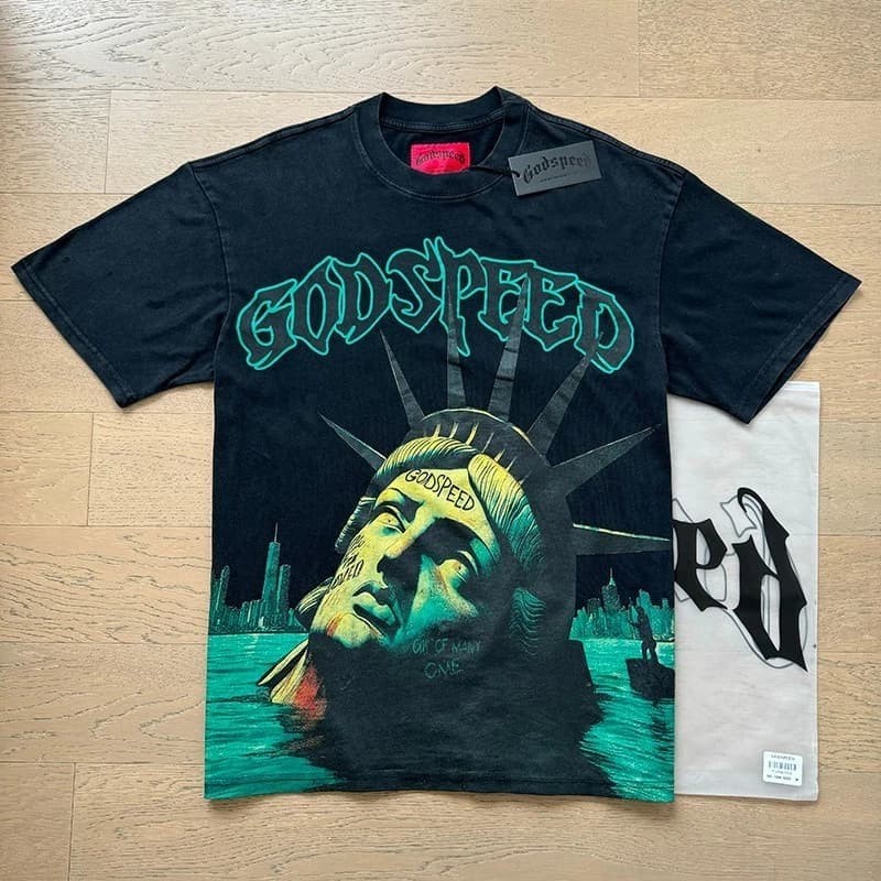 Black Mens Godspeed Statue of Liberty portrait print Tee Washed T-shirt