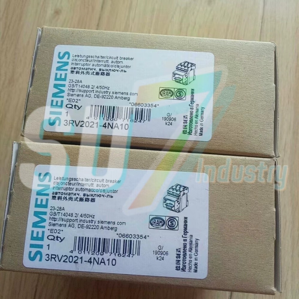SIEMENS 3RV2021-4NA10 Circuit Breaker# 1pcs  New  In Box