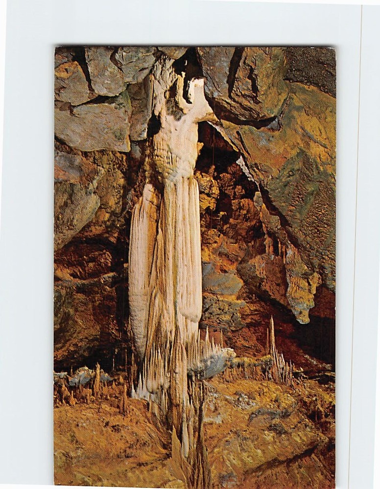 Postcard Specter Column Caverns of Luray Virginia USA