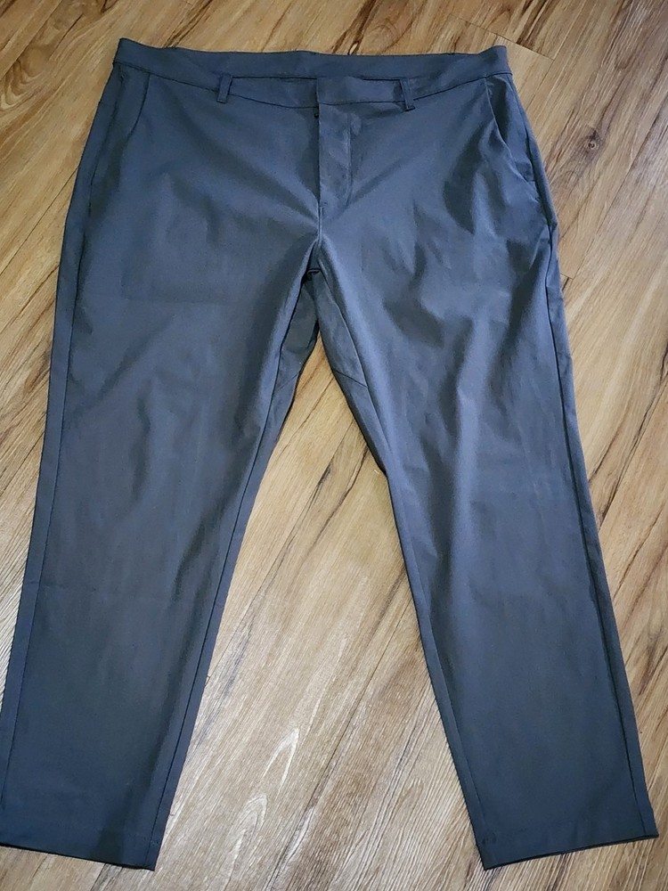 Fabletics Pants Mens 40x30 Taupe Slate The Don 5-Pocket Chino Jogger Golf MB0118