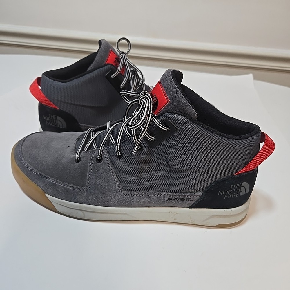 The North Face Mens Size 11.5 Dryvent Insulated Gray Black Red Hiking Shoes