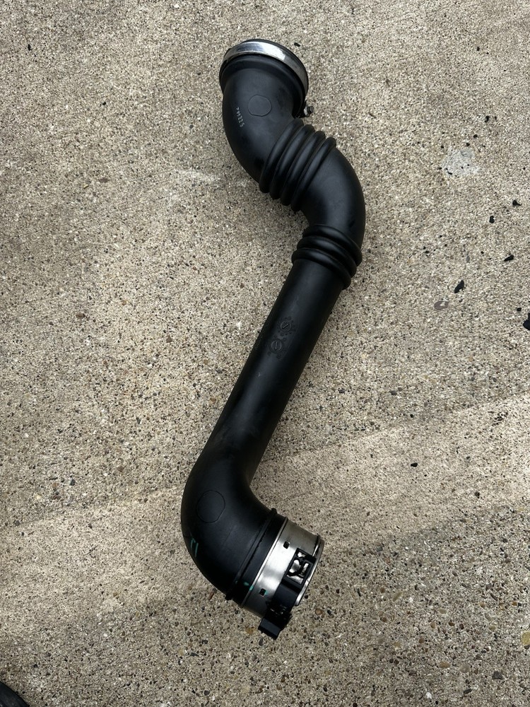 2016-2020 Cadillac CT6 OEM Intercooler Outlet Hose Duct Pipe  