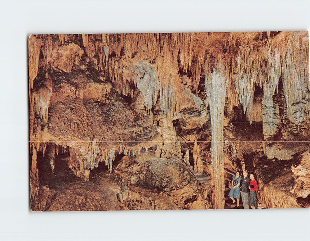 Postcard Swiss Cottage Way Caverns of Luray Virginia USA