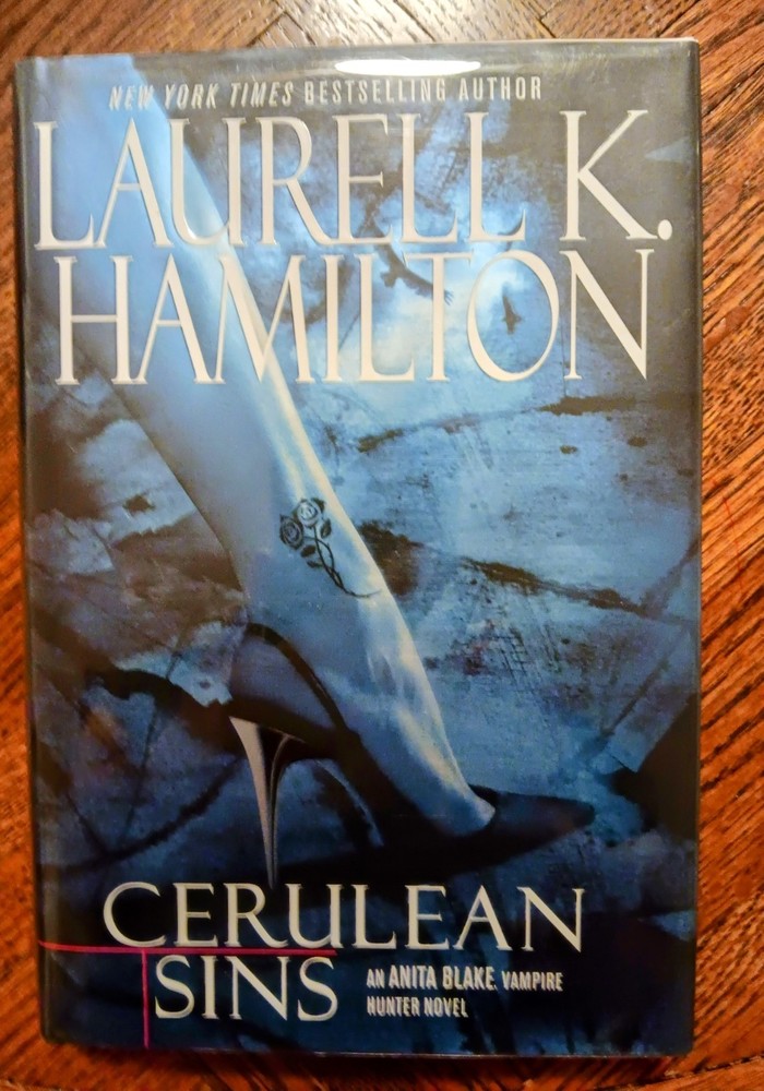 SIGNED, LIKE NEW, 1ST w/cover Cerulean Sins by Laurell K. Hamilton (2003, HC)