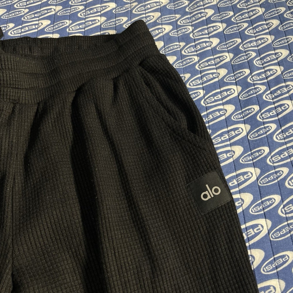Men’s Alo The Weekend Escape Jogger Sweatpants Black Rayon Poly Blend Sz L